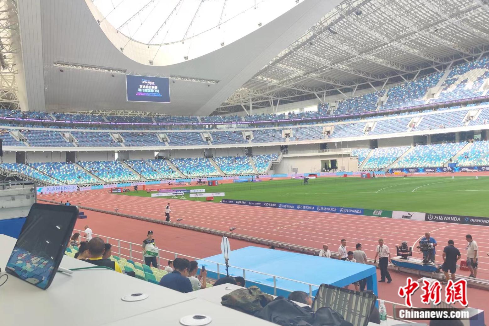 27cdb57d5f5a4c61908ec715bfb864a1