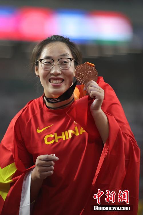 29c53213cf474c4dafb54701289375dd